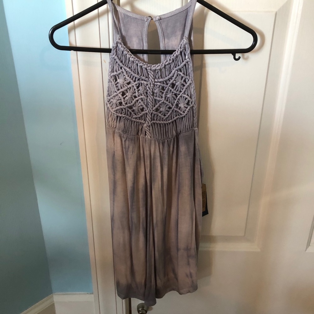 american eagle tank top